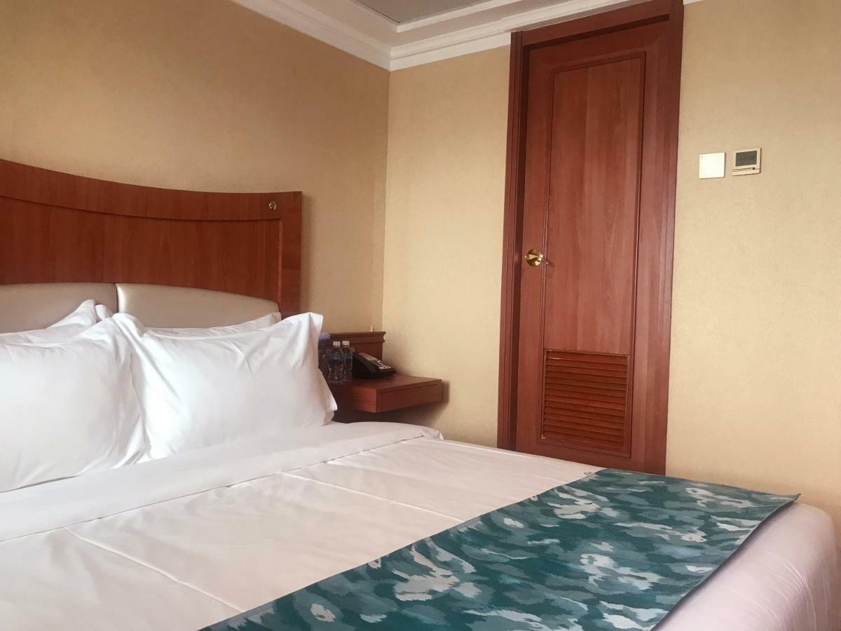 Jwm Hotel And Casino Сіануквіль Екстер'єр фото
